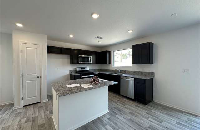 5628 Golden Orchard Street photos photos