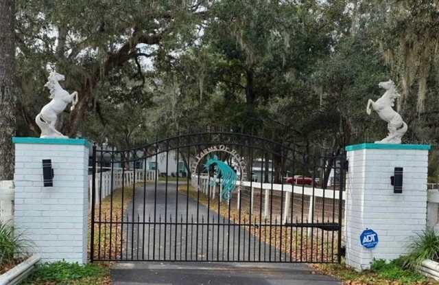 20111 OLD TRILBY ROAD photos photos