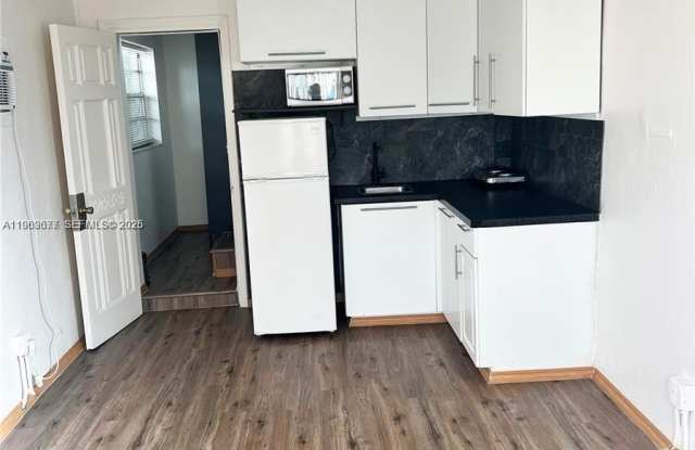 705 NE 87th St photos photos