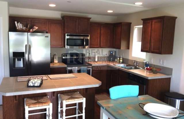 16712 West Hill Drive East Gallery 4