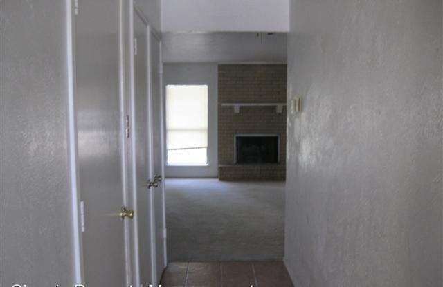 1915 Lost Creek L/O Gallery 2