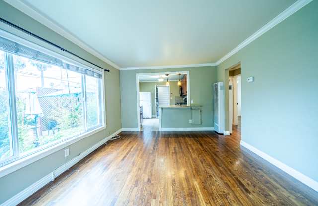 3116 Macaulay Street Gallery 2