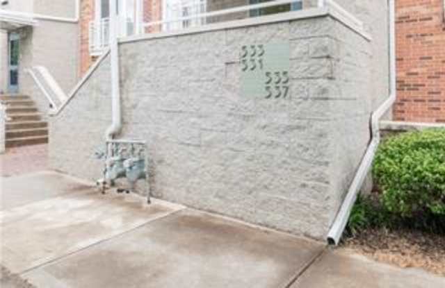 535 Donatello Avenue - 535 Donatello Avenue, Charlotte, NC 28205