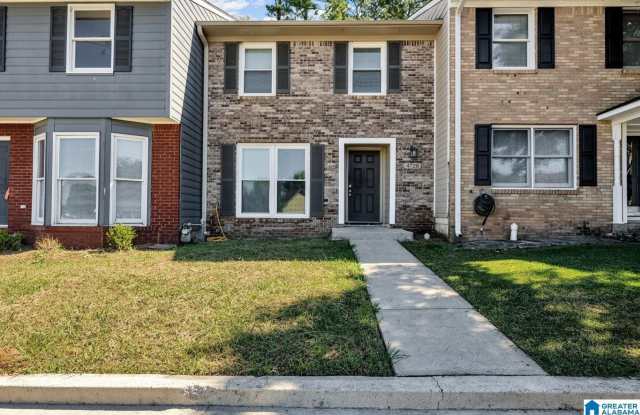 4728 CHESHIRE CIRCLE - 4728 Cheshire Circle, Grayson Valley, AL 35235