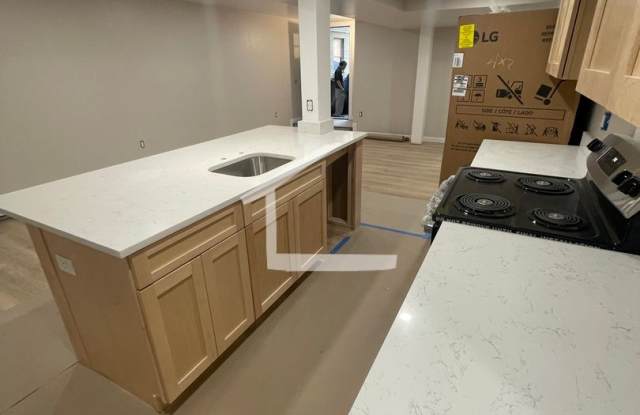 Fresh new renovation in a prime location in Brookline1 Gallery 3