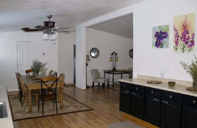 2129 Canyon Rd - 2129 Canyon Road, Arcadia, CA 91006
