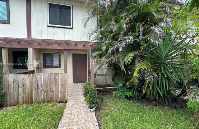 2761 SW 58th Mnr photos photos