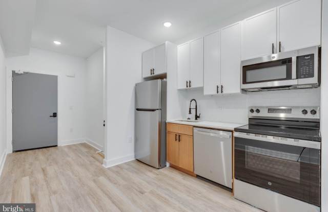 3842 FAIRMOUNT Avenue Gallery 2