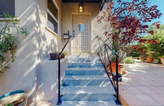 9001 Lloyd Pl Gallery 4