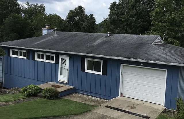 1302 Lyndale Dr photos photos