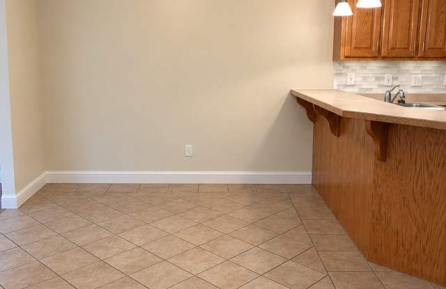 5515 Hunley Ct Gallery 4