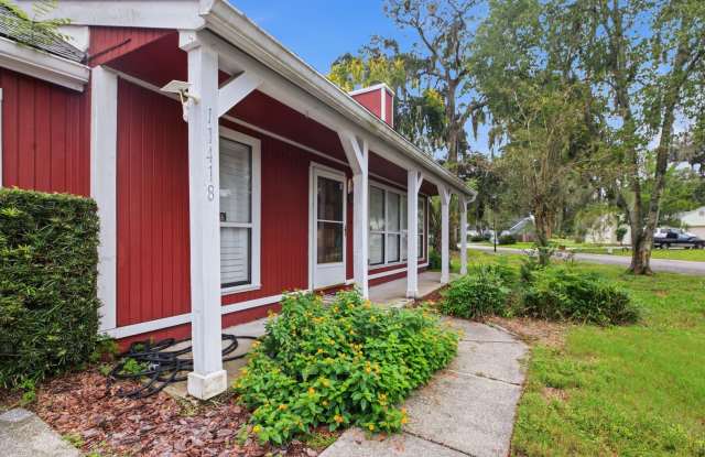 Charm in Fort Caroline Gallery 3
