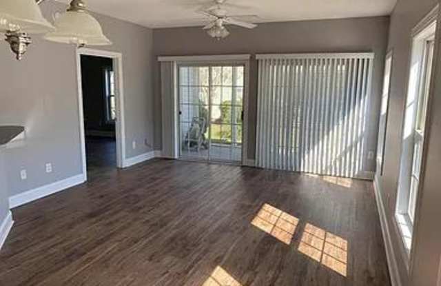 5034 Belleglen Ct Gallery 4