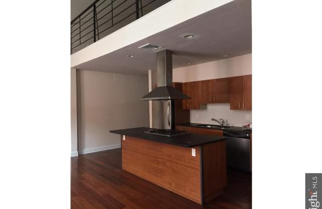 151 Salaignac St photos photos