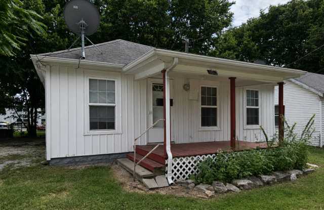 3 bedroom | 1 Bathroom Home | Pets Welcome! Gallery 1