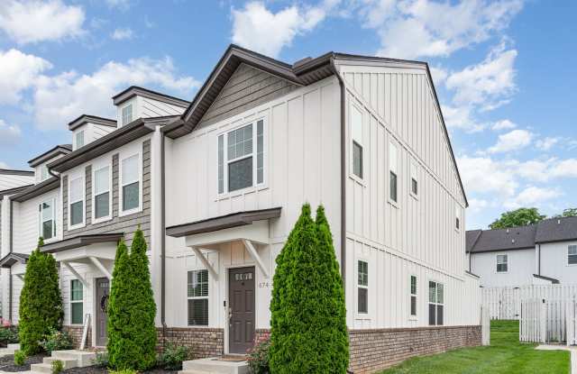 2 Bed 2.5 bath Bellevue townhome 1,152 SqFt photos photos