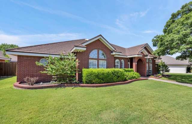 5305 Ridgefield Court Gallery 3