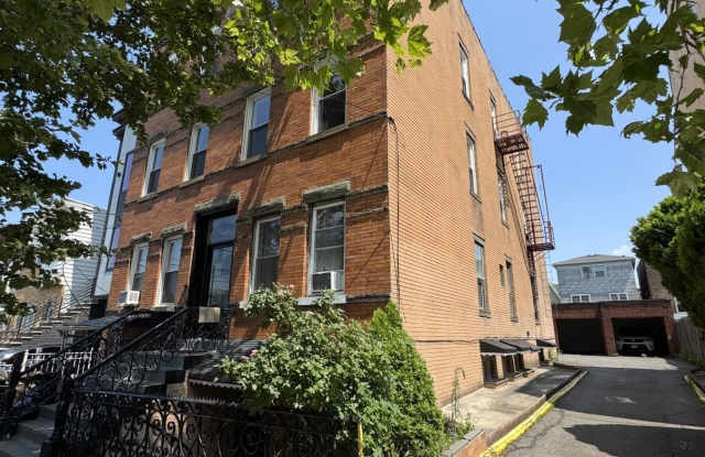 88 IRVING ST photos photos