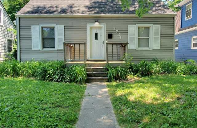 4721 Rookwood Avenue photos photos