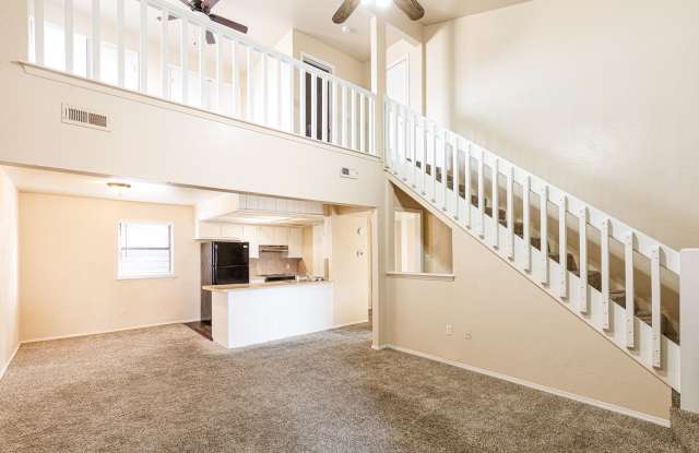 NEWLY REMODELED LOFT MUST SEE! photos photos