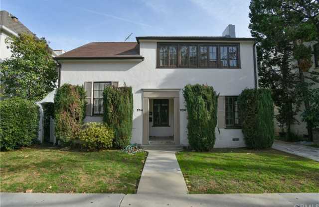 224 S Rexford Drive - 224 South Rexford Drive, Beverly Hills, CA 90212