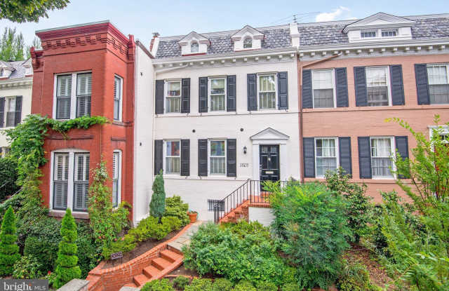 3029 DENT Place NW - 3029 Dent Place Northwest, Washington, DC 20007