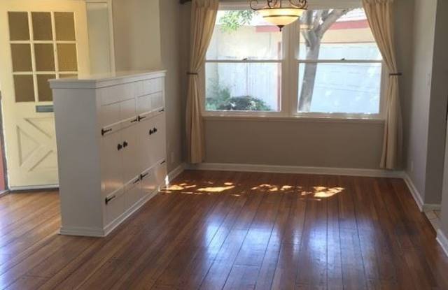 11214 Huntley Place Gallery 2
