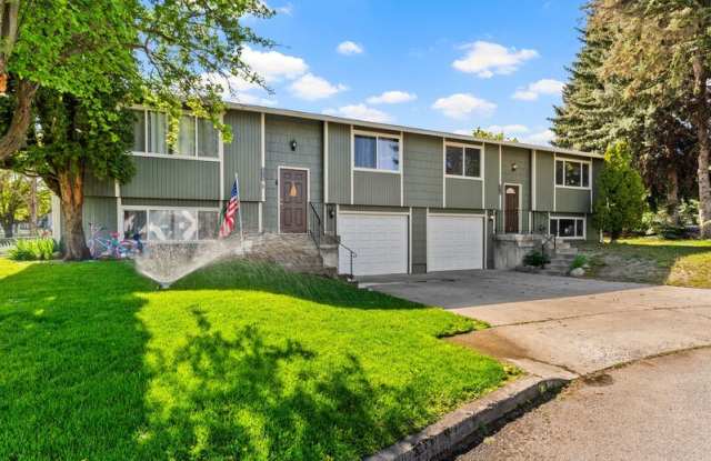 2715 North Whipple Court photos photos