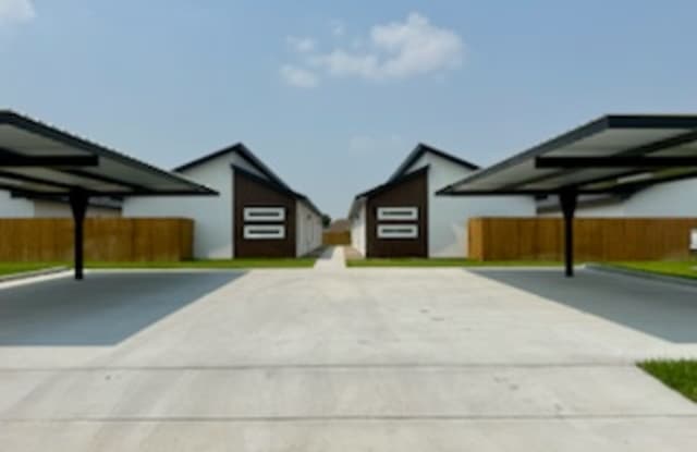 1308 West Platinum Drive - 1 - 1308 West Platinum Drive, Pharr, TX 78577