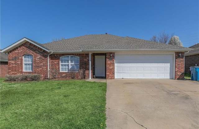 3308  SW Carriageway  AVE - 3308 Southwest Carriageway Avenue, Bentonville, AR 72712