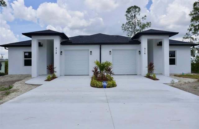 918 Eisenhower Boulevard photos photos