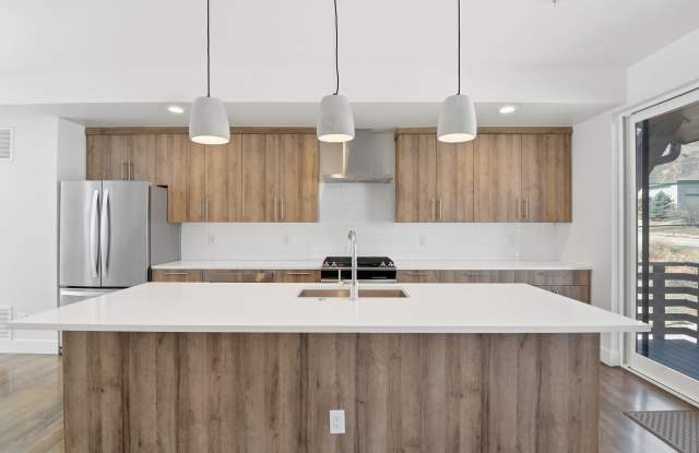 134 Washington Avenue photos photos