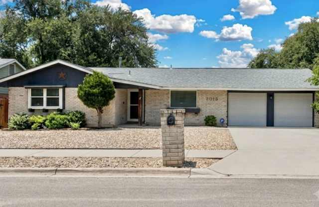 One story home with pool! photos photos One story home with pool! photos photos