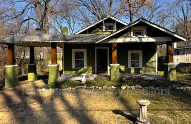 3298 Spottswood Ave photos photos