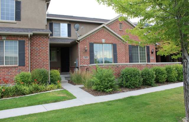 3078 CREWS HILL photos photos