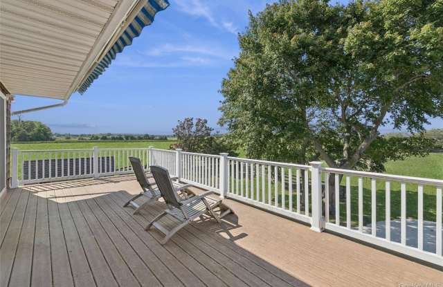 335 Herricks Lane unit: B photos photos