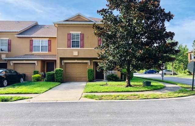 OVIEDO RENTAL!Wonderful 3 bd 2.5 ba corner unit townhome! 1 CAR ATTACHED GARAGE!NO CARPET! Tile on 1st floor/stairs  2nd floor wood laminate!NEW RANGE, MICROWAVE  DISHWASHER! -FRESH PAINT- MOVE IN AUG.5,2025- photos photos