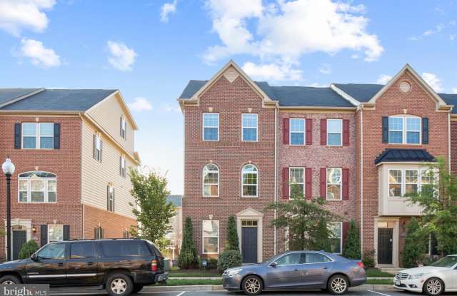 2547 BALDWIN CRESCENT NE - 2547 Baldwin Crescent Northeast, Washington, DC 20018