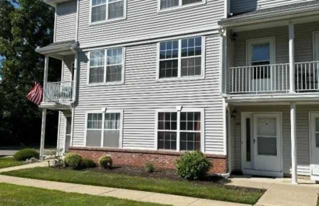 302 Tulsa Ct - 302 Tulsa Court, Warren County, NJ 07840