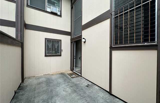 98-1062 Komo Mai Drive unit: 82 Gallery 2