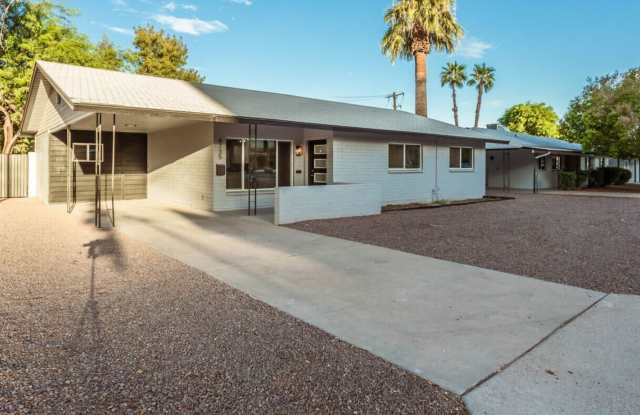 Unbeatable Biltmore Location | 3 Bed | 2 Bath | Modern Remodel | Private Swim Spa photos photos
