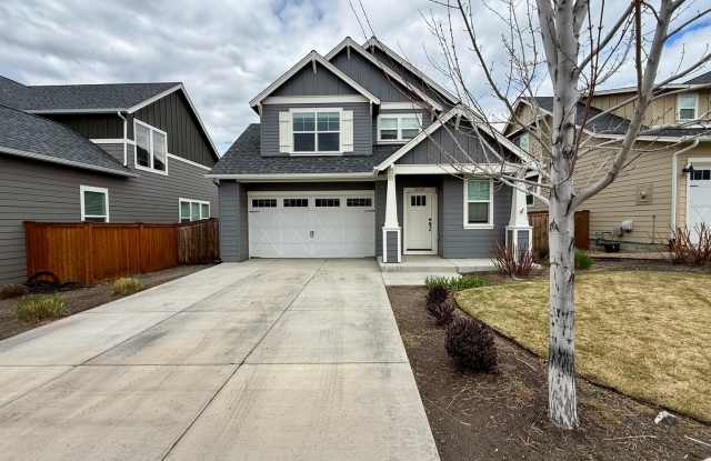 GORGEOUS OPEN LAYOUT HOME IN OLD FARM DISTRICT! photos photos GORGEOUS OPEN LAYOUT HOME IN OLD FARM DISTRICT! photos photos