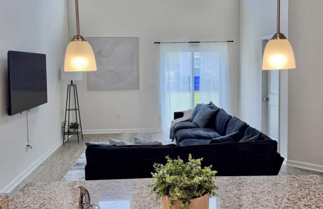 1109 Fairway Lane Gallery 1