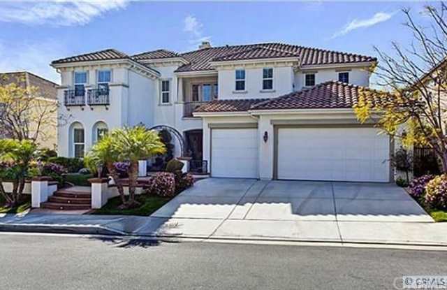 2755 E Vista Ridge Drive Gallery 2