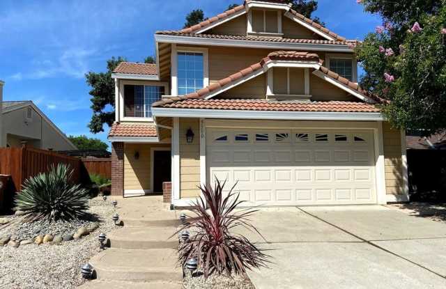 Freshly Painted 3 Bedroom + Loft in Desirable Elk Grove Neighborhood photos photos
