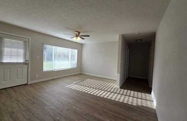 Beautiful Hoquiam Home for RENT! Gallery 4
