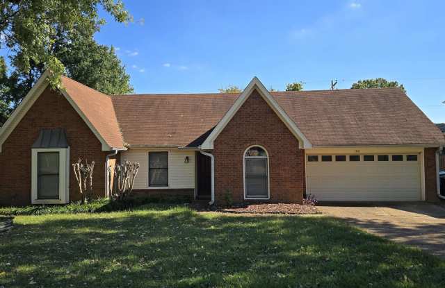 1388 HARDWOOD photos photos