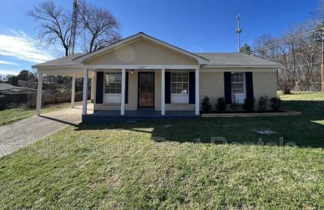 2137 Chattering Ln photos photos