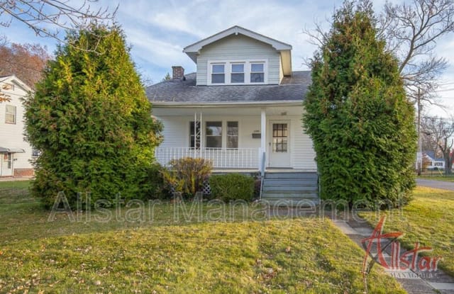 1599 Wexford Ave - 1599 Wexford Avenue, Parma, OH 44134