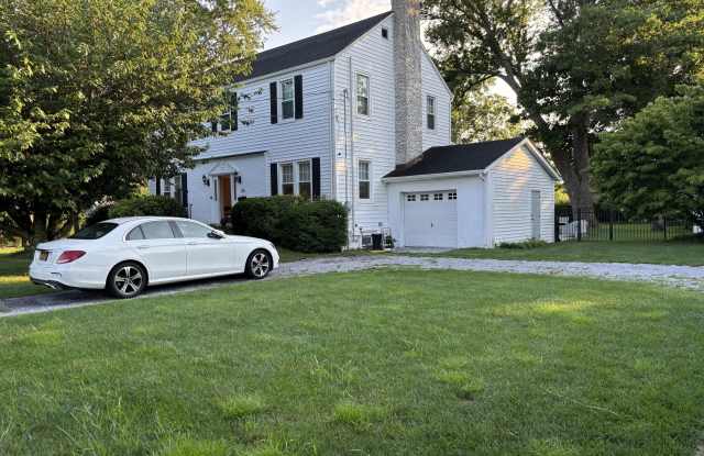 55 Pinewood Avenue Gallery 2